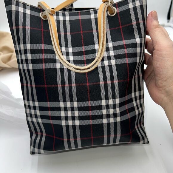 BURBERRY Nova Check Hand Bag Nylon Black Small Tote with Dust Bag - Picture 4 of 12